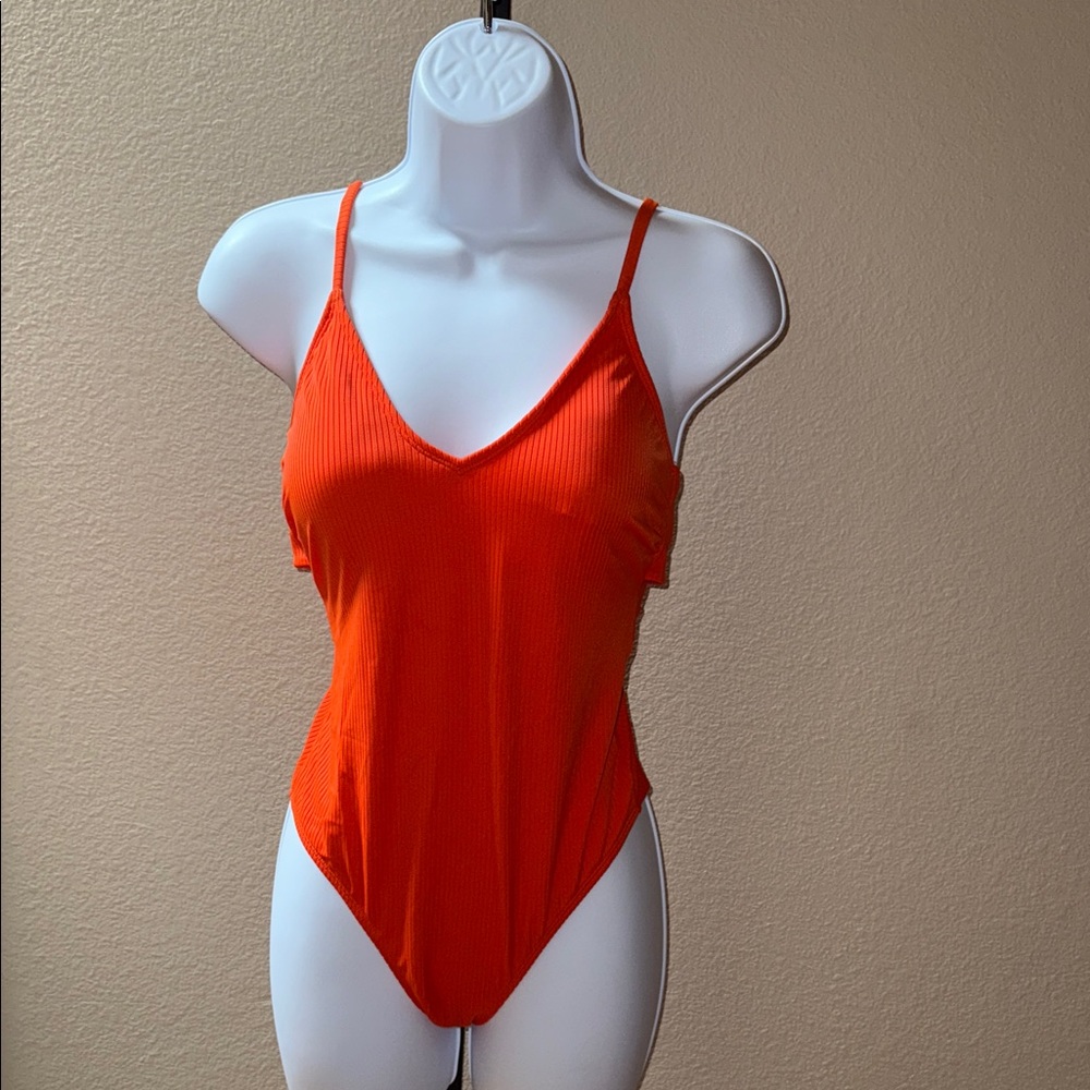 Xhilaration Vibrant Orange Ribbed Tie Back One Piece Swimsuit Women’s Size M